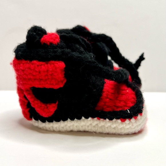 Crochet Retro 1 Baby Booties - Picture 5 of 7